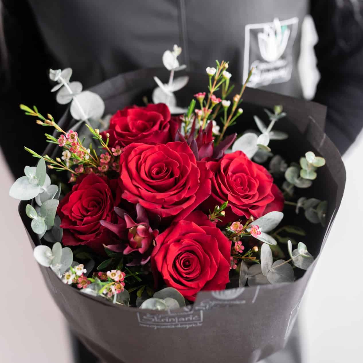 Buket-Crvenih-ruza-4