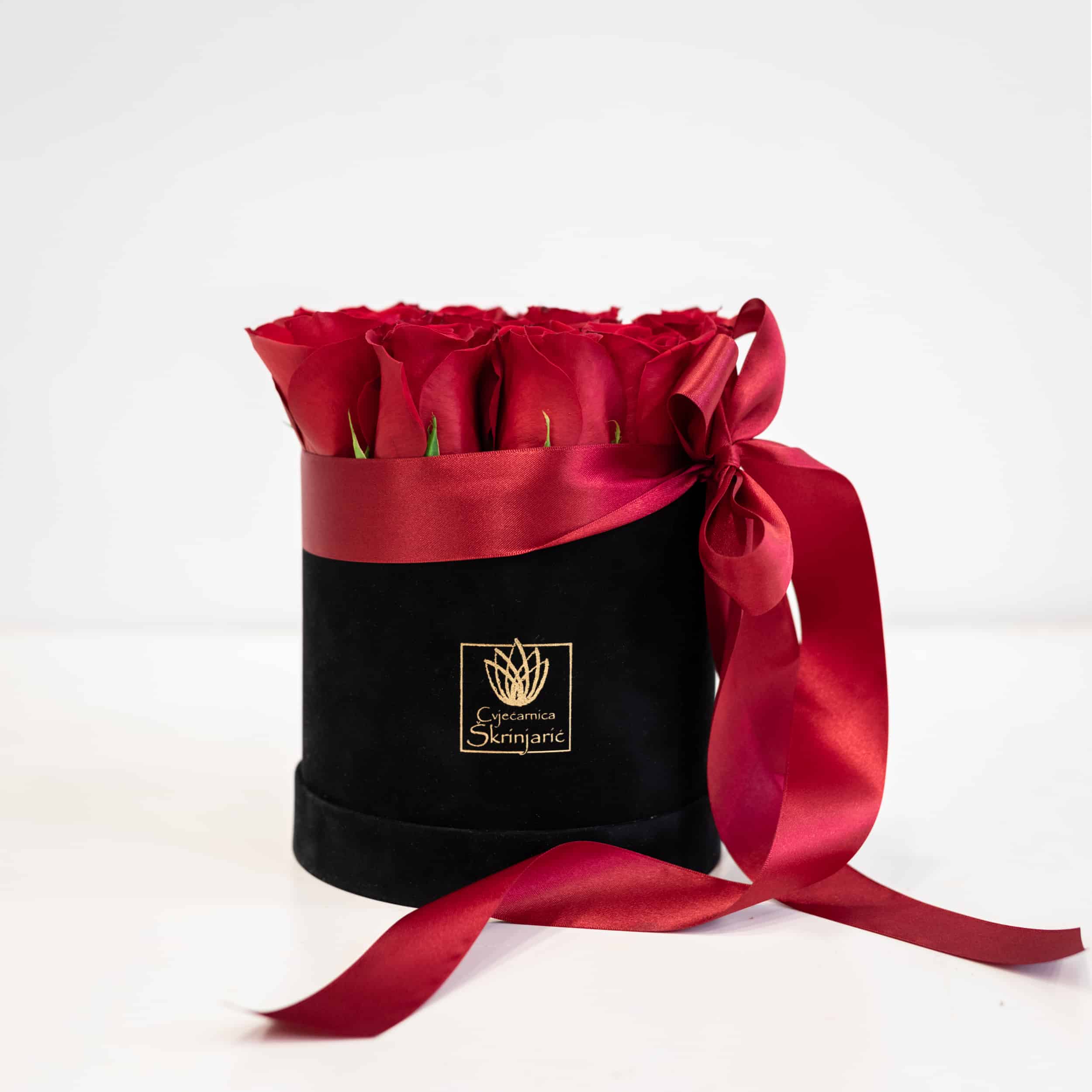 crvene-ruze-u-kutiji-6